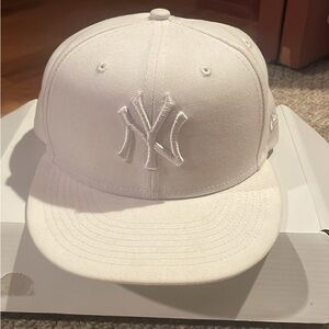 Brand New All White Yankees NewEraCap